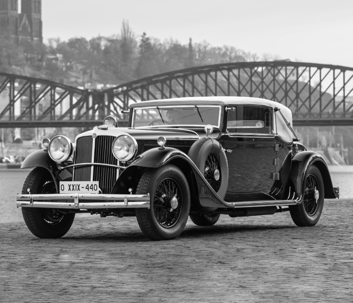 Tatra 80